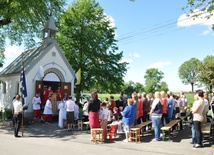 Dziękowali za 125 lat małego kościoła