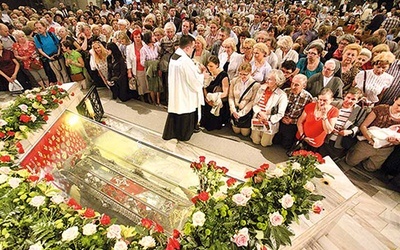 Kard. Kazimierz Nycz zaprosił na koniec wszystkich  do uczestnictwa w wielkiej procesji z relikwiami świętego,  która rozpocznie się 2 czerwca o godz. 8 na pl. Piłsudskiego 