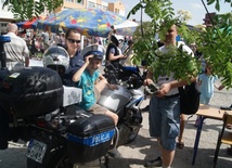 Pokaz żyrardowskiej policji przyciągnął dzieci z rodzicami