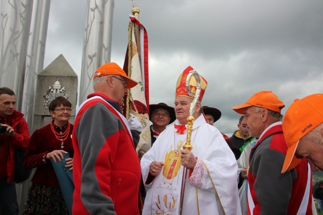 V Rajd Szlakami Papieskimi na Bendoszkę Wielką