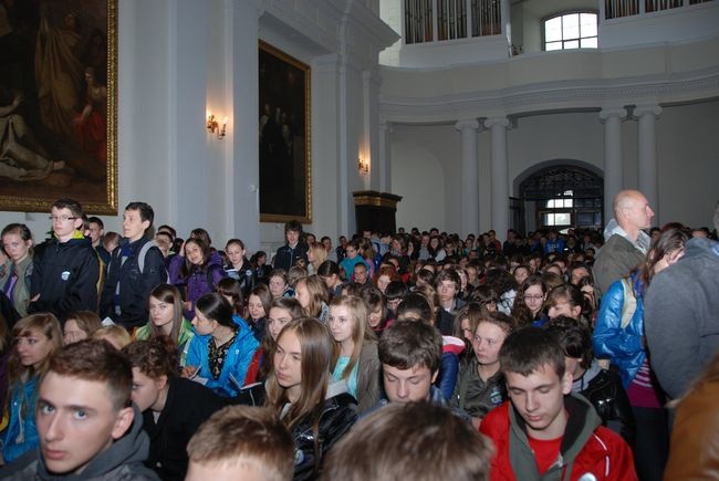 Pilegrzymka gimnazjalistów 