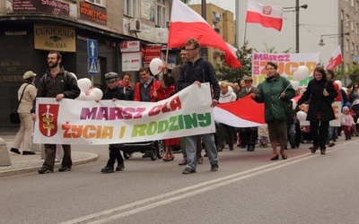 W gdynskim marszu uczestniczyli obrońcy życia w różnym wieku