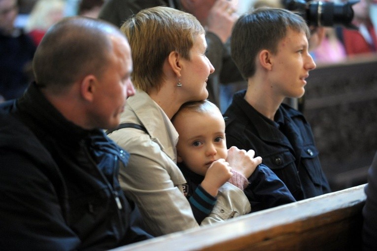 Rodziny u Królowej w Wambierzycach