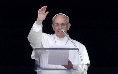 Papież pozdrowił Lednicę