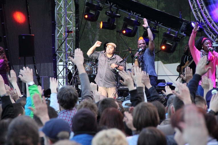 Koncert "Bądź jak Jezus" 2013 cz. 2