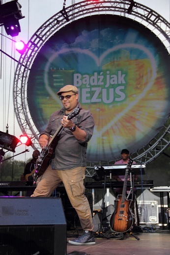 Koncert "Bądź jak Jezus" 2013 cz. 2