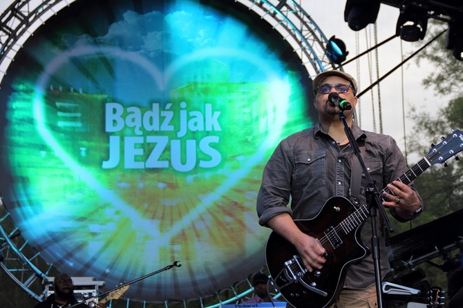 Koncert "Bądź jak Jezus" 2013 cz. 2