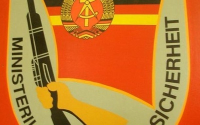 Zakazać czy tolerować?
