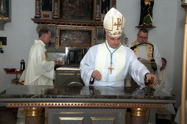 Poświęcenie kościoła w Uboczu