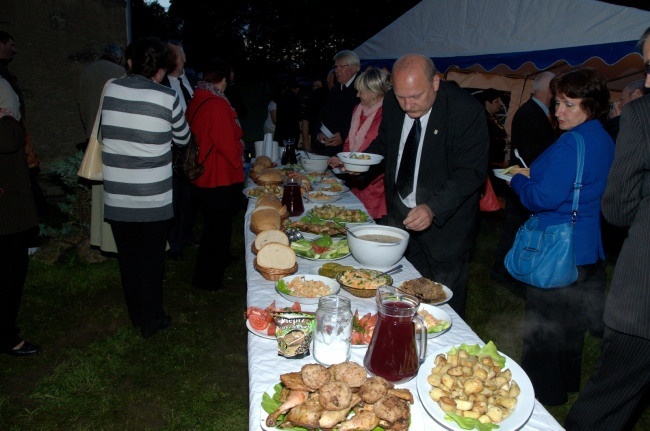 Poświęcenie kościoła w Uboczu