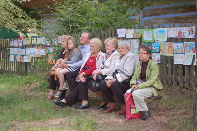 Cukierkowe róże na Dzień Dziecka