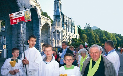 Kapelan Lourdes 