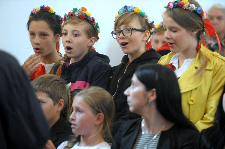 Podstawówka w Kostrzy