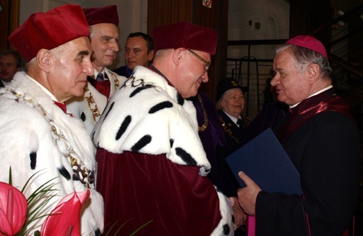 Bp Tadeusz Rakoczy - 50 lat kapłaństwa