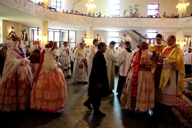 Uroczystość 50-lecia kapłaństwa biskupa Tadeusza Rakoczego