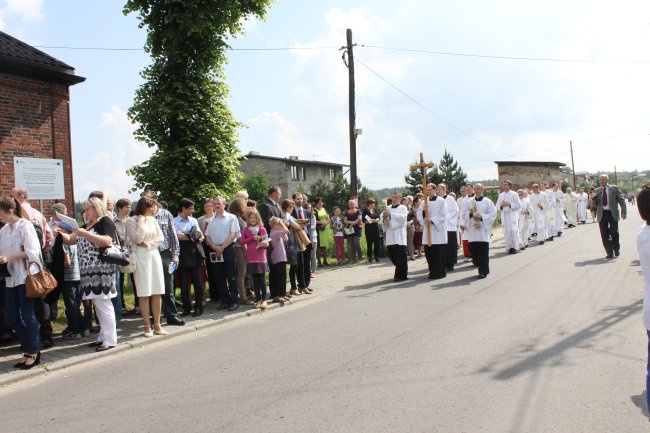 Tablica ks. Franciszka Blachnickiego w Bibieli