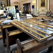 Wszystkie „skarby”, czyli zabytki ruchome z wnętrza fary, na czas remontu zostały przeniesione do Muzeum Diecezjalnego