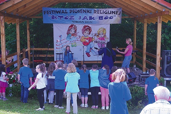 Dopisała pogoda, humory i wykonawcy. Z roku na rok festiwal zdobywa coraz więcej zwolenników