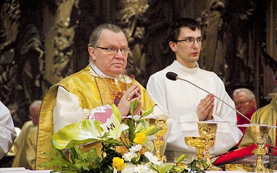 Abp Marian Gołębiewski objął diecezję 24 kwietnia 2004 r. Nowym metropolitą, decyzją papieża Franciszka, został abp Józef Kupny