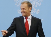 Członkowie PO wybiorą Tuska w wakacje