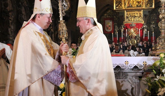 Abp Józef Kupny objął archidiecezję wrocławską