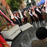 Pomnik Prezydenta RP odsłonięty