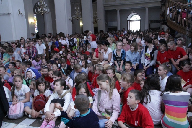 Okulice. Szkolne Koła Caritas.