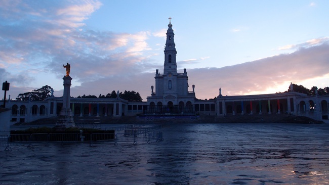 Piaski Nowe i WAJ Absolwent w Lourdes, La Salette i Fatimie