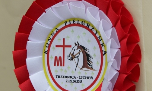Do Matki Bożej na kopytach, w siodle i bryczką