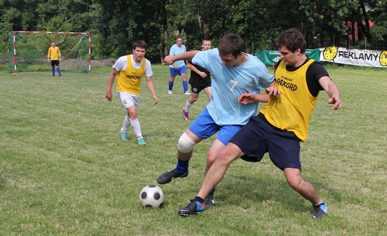 Piłkarski turniej "u Boboli"