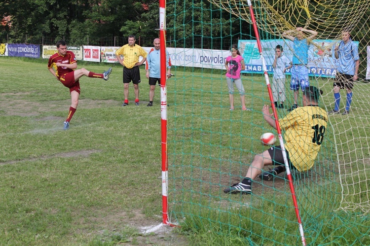 Piłkarski turniej "u Boboli"