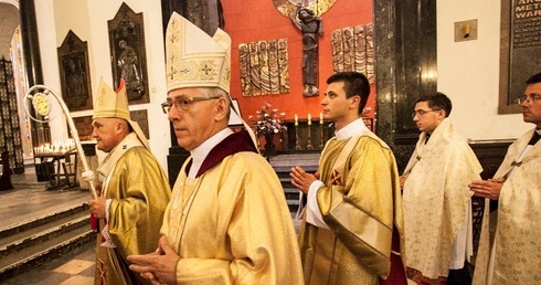 Słowa niezmienne