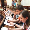  Uczestnicy testu odpowiadali na pytania w Sali Sejmu Śląskiego