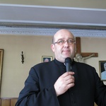 Ks. Piotr Grochowiecki, diecezjalny opiekun Arcybractwa.
