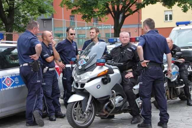 Ksiądz Bosko przejechał przez miasto