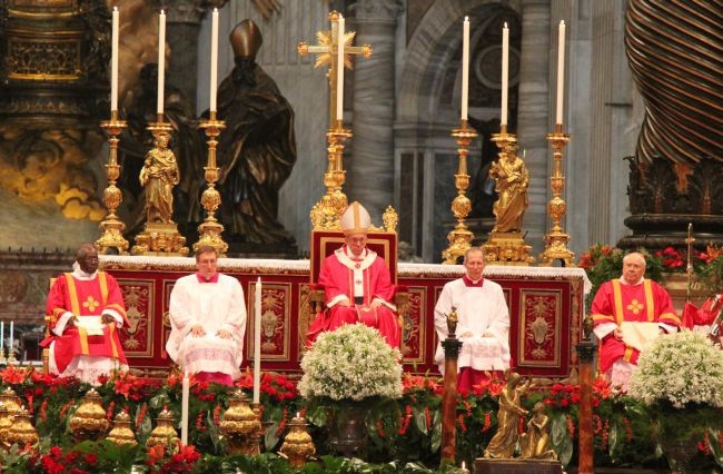 Metropolita wrocławski otrzymał paliusz z rąk papieża Franciszka