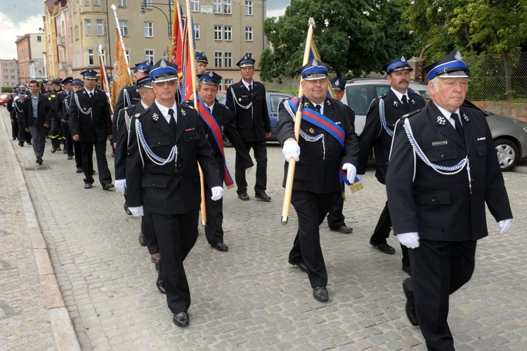 Odpust w Strzegomiu - strażacy