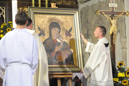 Akatyst w Strzegomiu