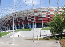 Takiego zgromadzenia modlących się tłumów Stadion Narodowy jeszcze nie widział