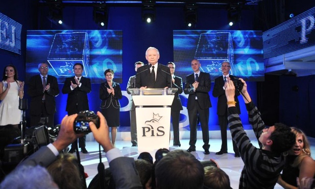 PiS deklasuje PO