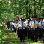 Pamięci pomordowanych w Borze Kunowskim