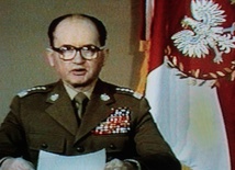 Powstaje księga "zasług" gen. Jaruzelskiego