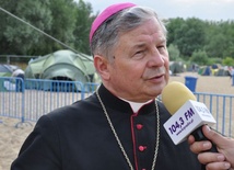 Bp Henryk Tomasik, delegat Konferecji Episkopatu Polski ds. duszpasterstwa młodzieży