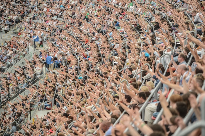 Jezus na Stadionie cz. 2