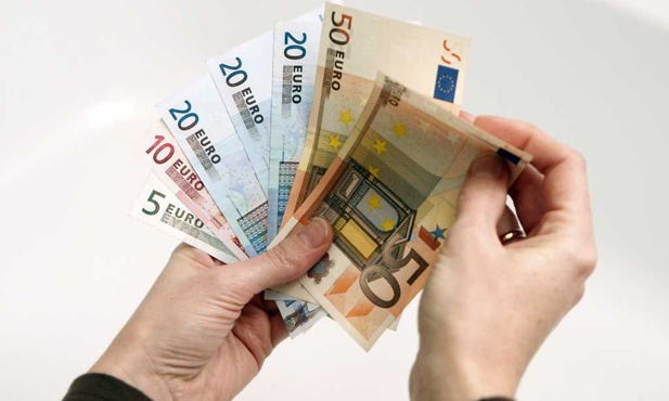 Łotwa w strefie euro od 2014 r.