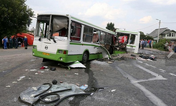 18 zabitych w wypadku autobusu