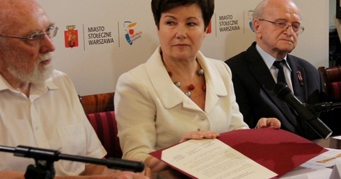 Kombatanci i władze miasta apelują do mieszkańców o godne uczczenie rocznicy wybuchu Powstania