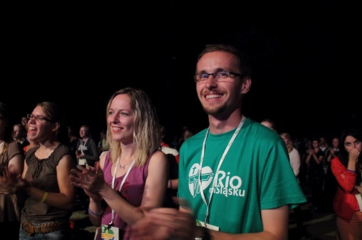 Droga Krzyżowa w Rio i Piekarach Śl.