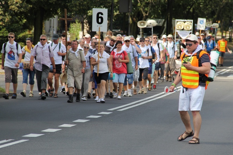 68. Pielgrzymka Rybnicka - dzień 1 - wymarsz