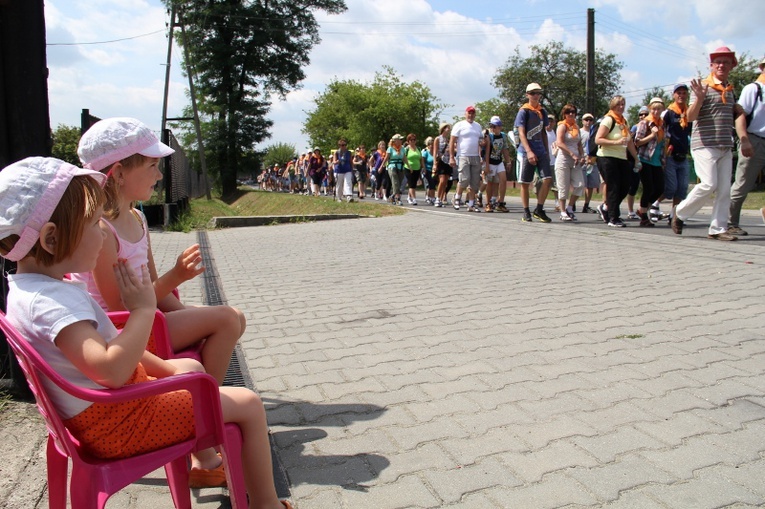 68. Pielgrzymka Rybnicka - dzień 1. - Kamień, Książenice